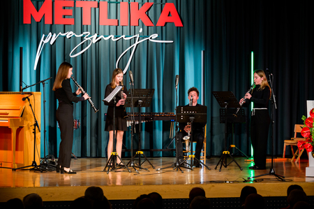 2026_04_23 Sokolski dom Metlika - Slovesnost ob dnevu upora proti okupatorju in praznik Mestne skupnosti Metlika_Foto_Uros Novina_049